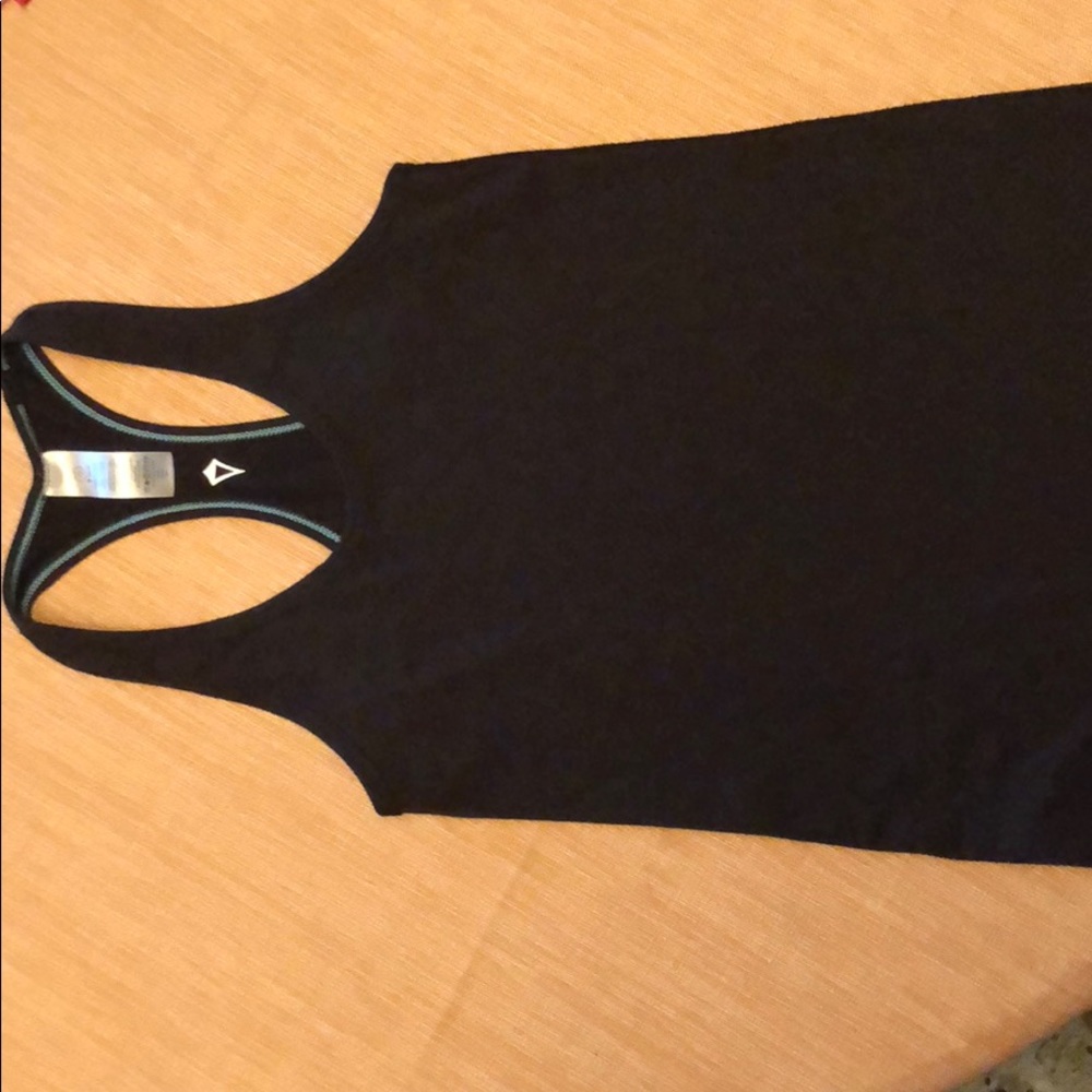 Ivivva top - Picture 2 of 3
